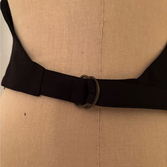 NWT Princess Polly Lioness Plunge Halter Crop Top, Black, Size Women’s 4 Small. - Picture 9 of 11